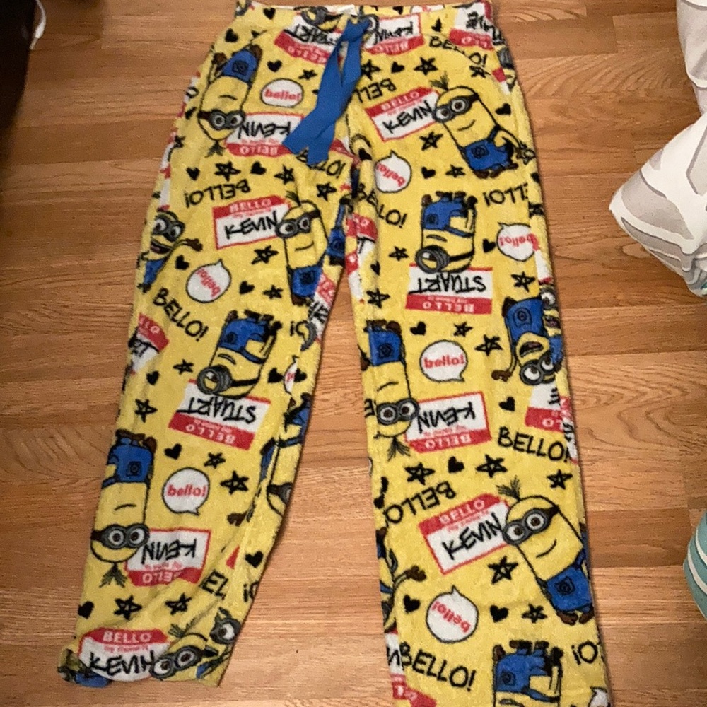 🍉Minions pjs size small🍉